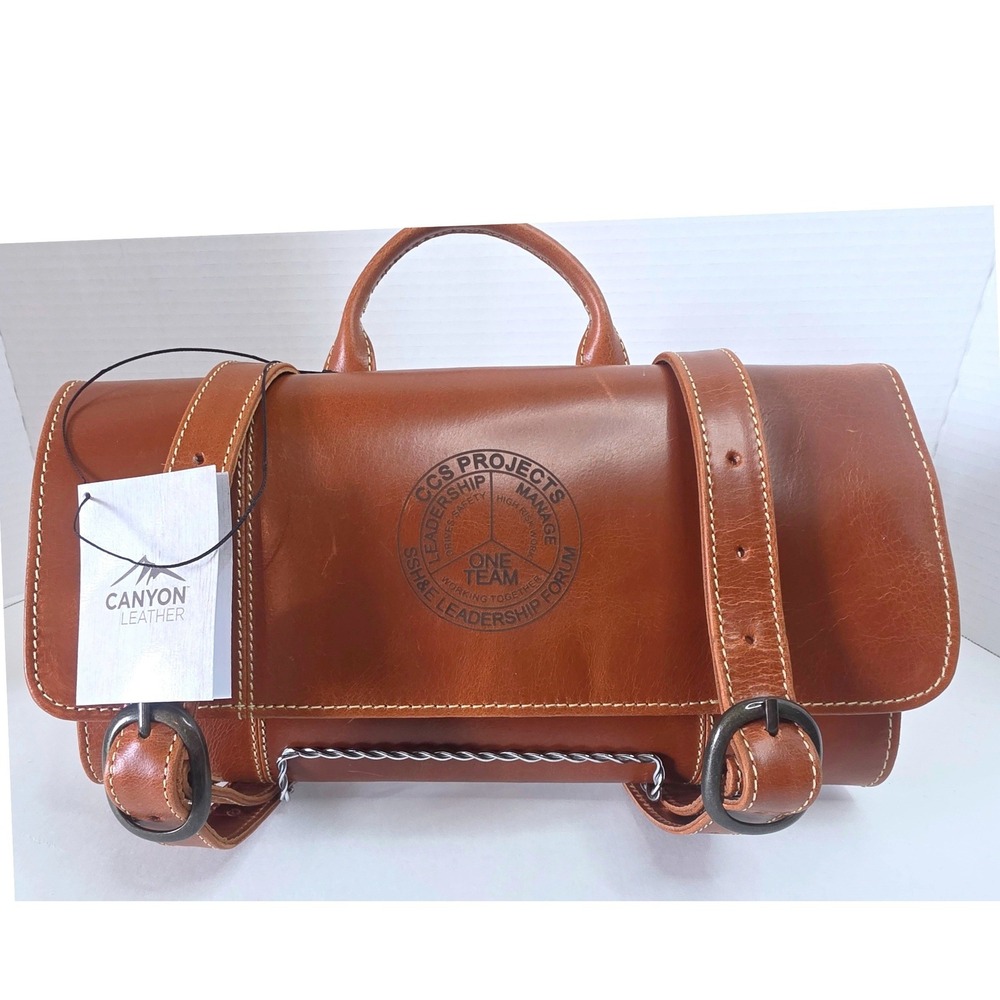 LOGO'D Canyon Leather Hanging Toiletry Bag Cognac Brown Roll Up Organizer NWT